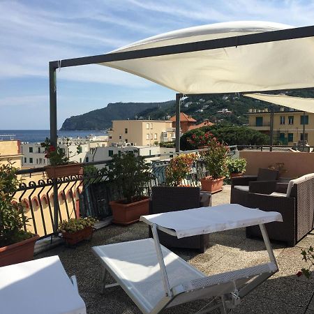 Hotel Graziella Spotorno Exterior photo
